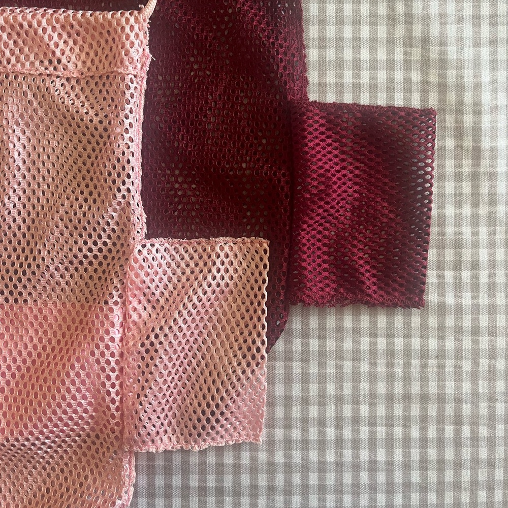 Pointe Shoe Drawstring Fishnet Bags - Picture 2 of 2